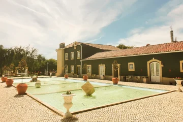 Sobre História - Hotel Rural Quinta do Pinheiro - Alcobaça Nazaré